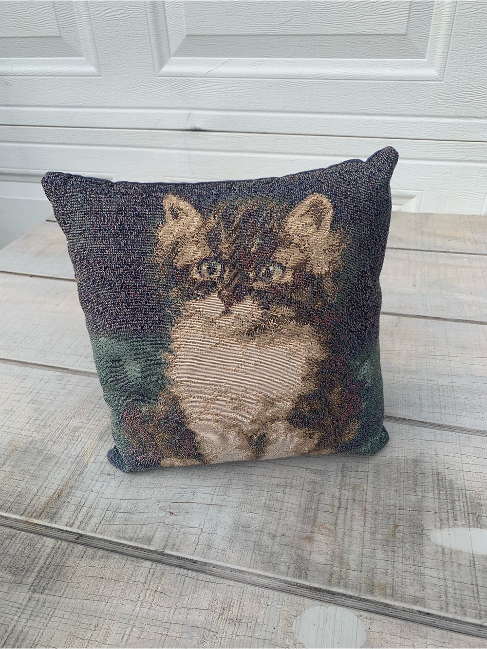 Vintage Style Cat Kitten Tapestry Throw Pillow Woven Decorative Cushion 12x12”